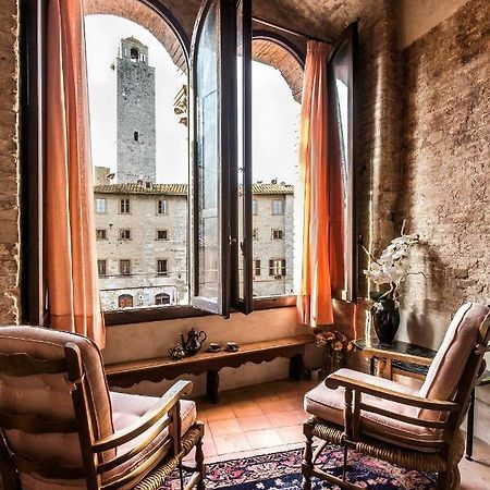 The Artists' Tower - Amazing View From The Tower Leilighet San Gimignano Eksteriør bilde