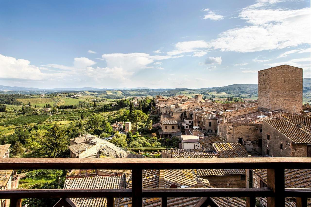 The Artists' Tower - Amazing View From The Tower Leilighet San Gimignano Eksteriør bilde
