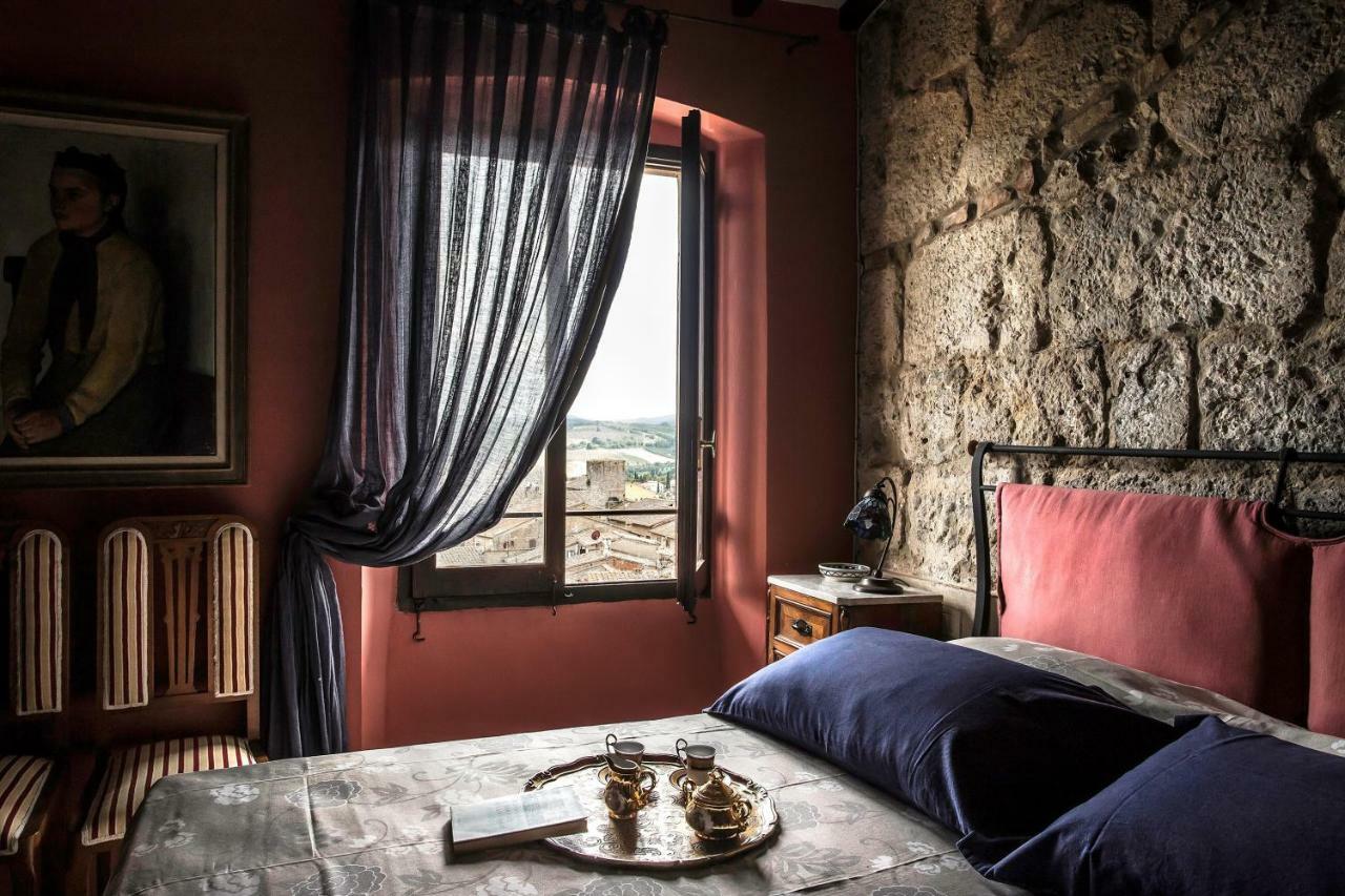 The Artists' Tower - Amazing View From The Tower Leilighet San Gimignano Eksteriør bilde